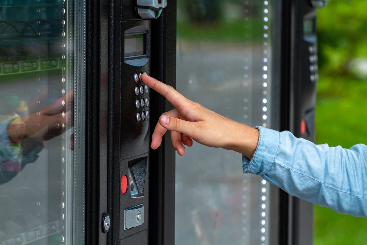 vending solutions drinks machine